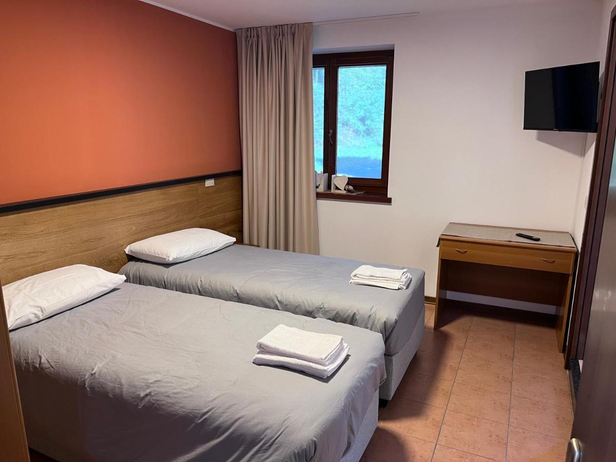 Al Friuli Hotel Nimis Exterior foto